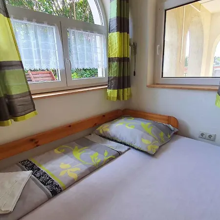 In - Balaton 19942 Nyaraló Siófok